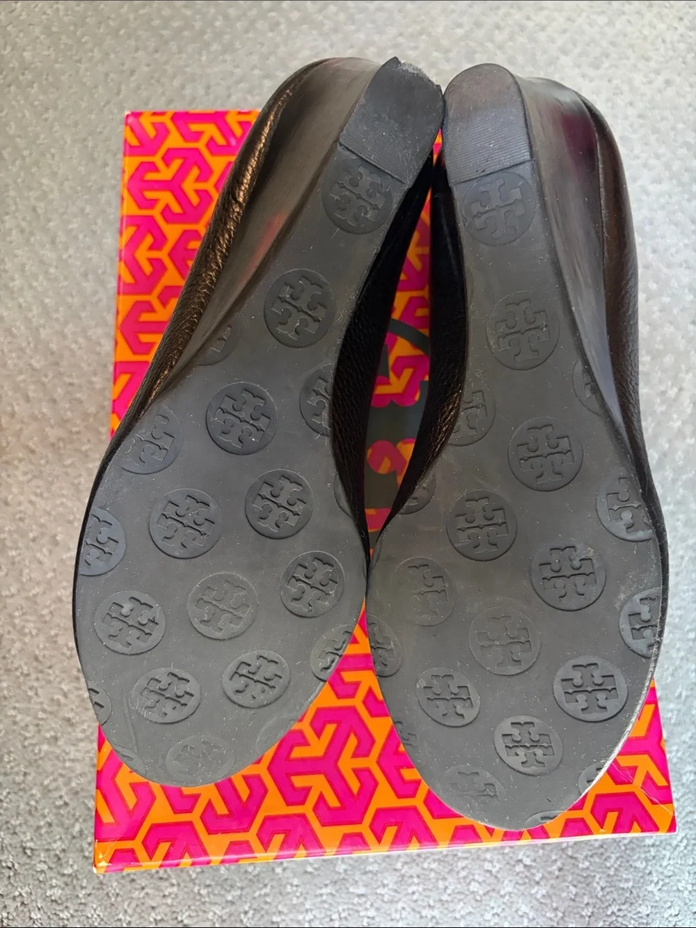 Tory Burch Women's Sally 2 Black Tumbled  Leather Peep Toe Wedges w/ Silver Logo